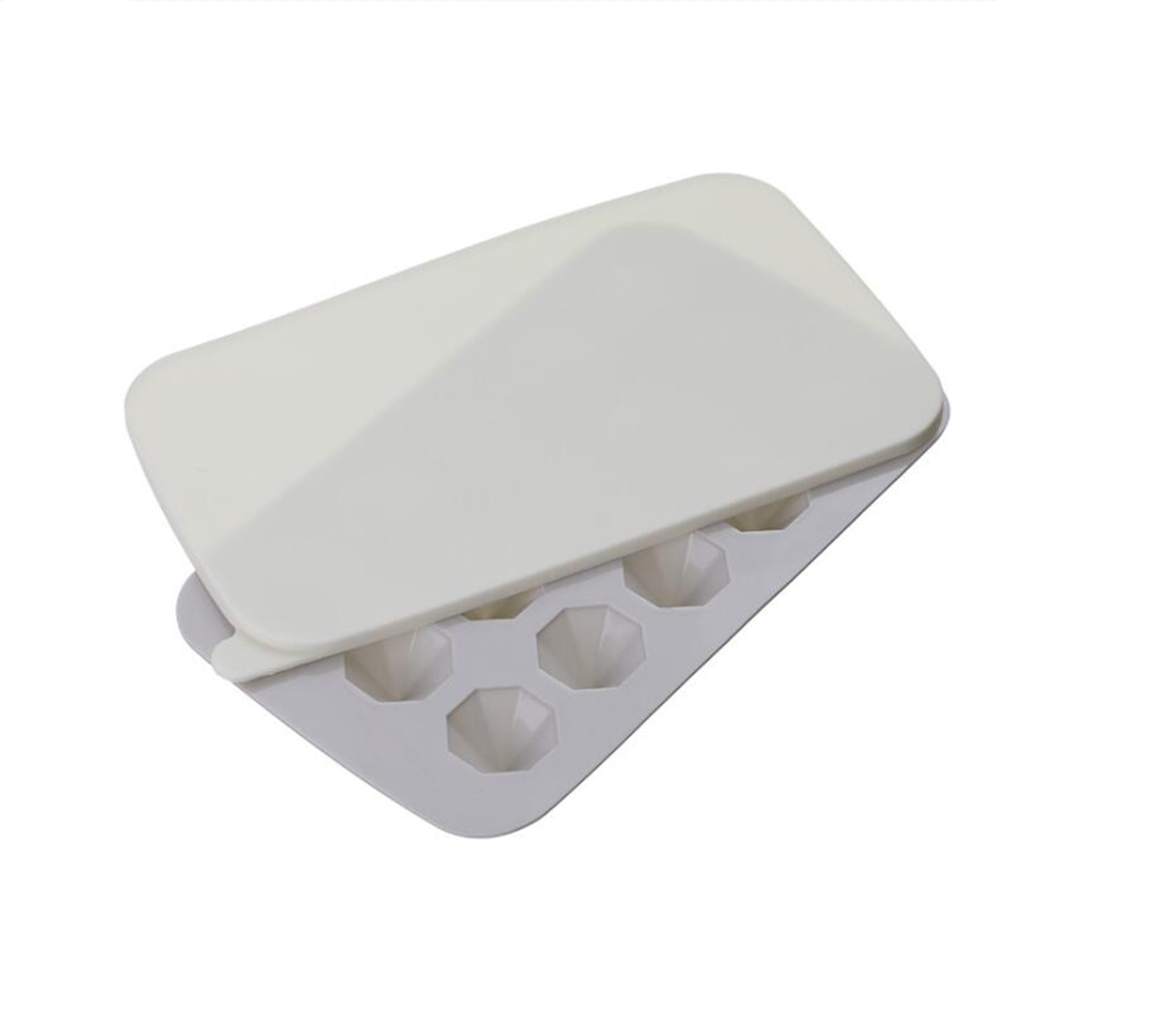 Ice Cube Trays With A Lid