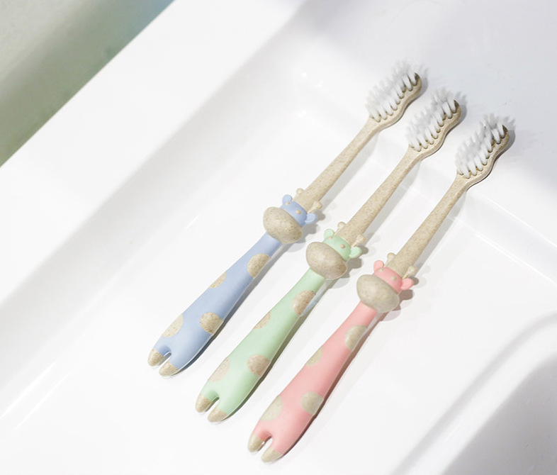 Giraffe Shaped Toothbrush