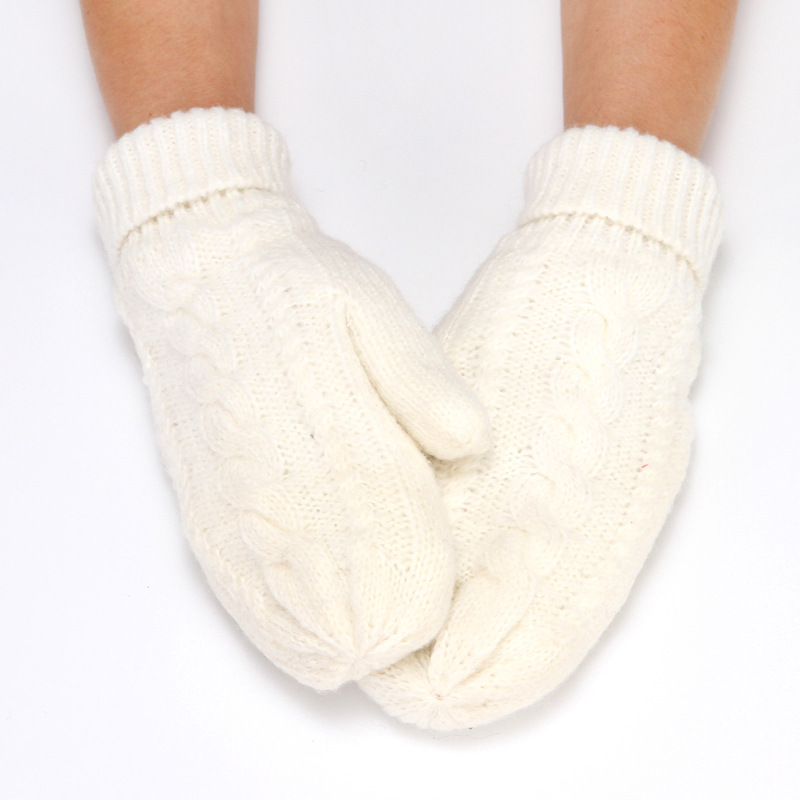 Knitted Mitten