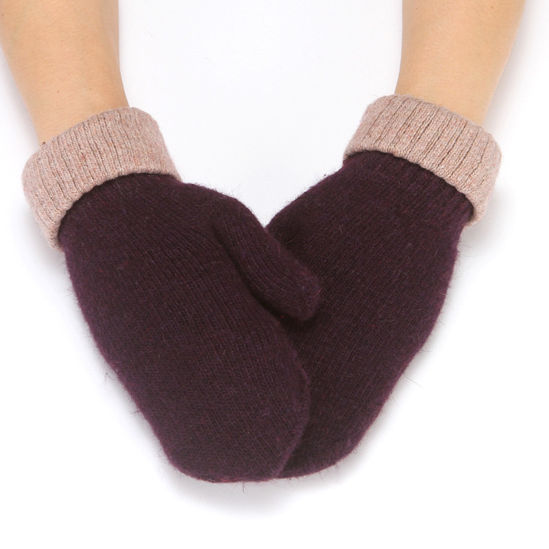 Bicolor Knitted Mitten