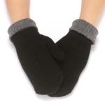Bicolor Knitted Mitten view 2