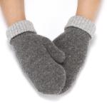 Bicolor Knitted Mitten view 5
